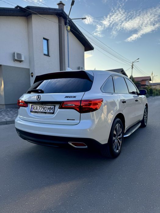 Продам власну, обслужену Акуру МДХ