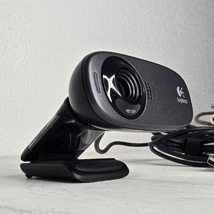 Веб-камера Logitech C310 HD 720p (новая)