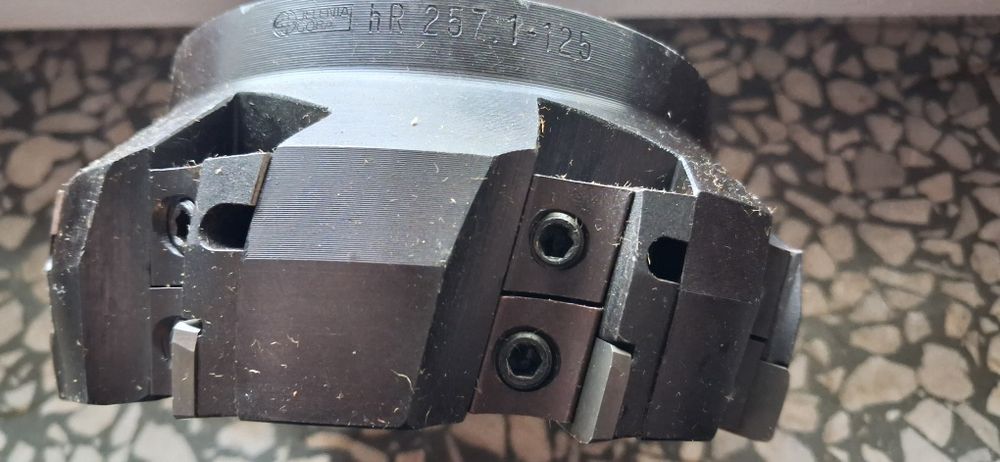 Głowica frezerska hr 257.1-125 Jelenia Góra