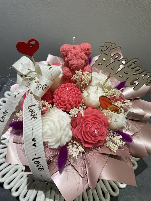 Pachnacy candle box modny ponadczasowy