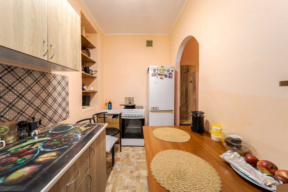 Продаж квартири  м Винники