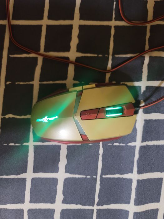 Продаю игровую мышь и наушники к компьютеру