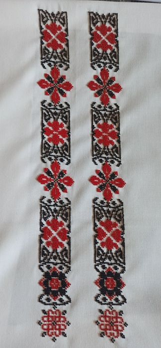 Чоловіча вишиванка.