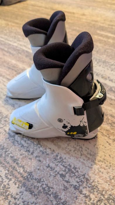 Buty narciarskie (rozmiar 32 )  dla dziecka