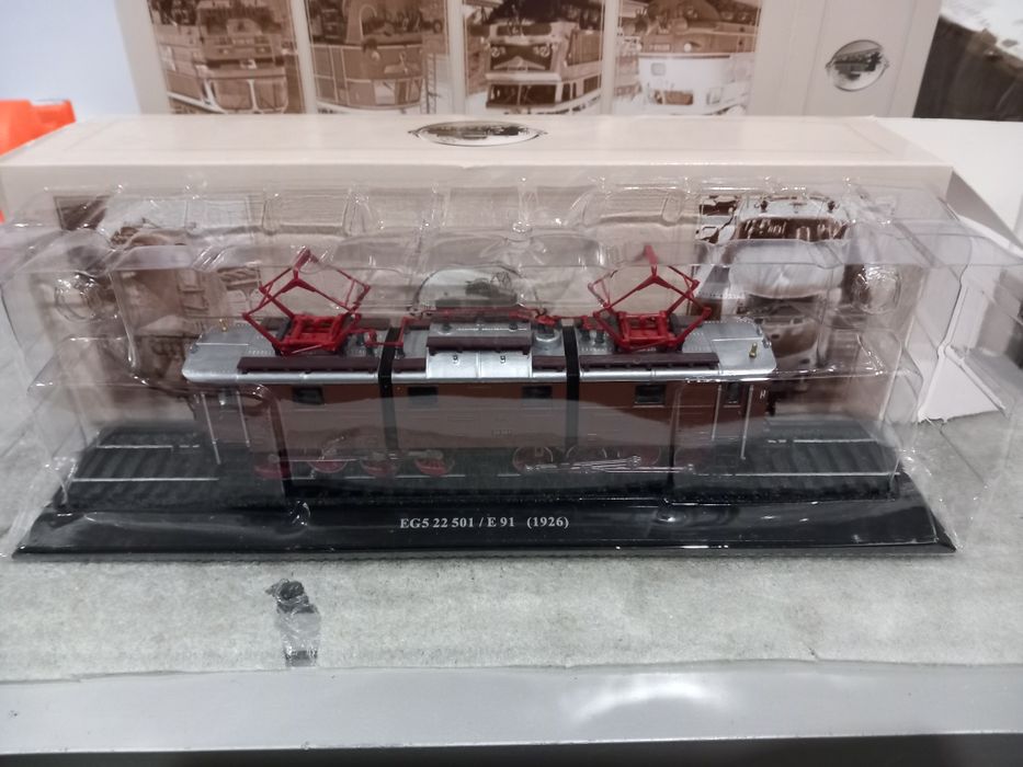 Comboios estáticos escala HO