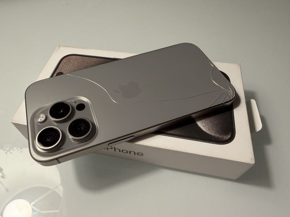 Apple iPhone 15 Pro 512gb Titanio