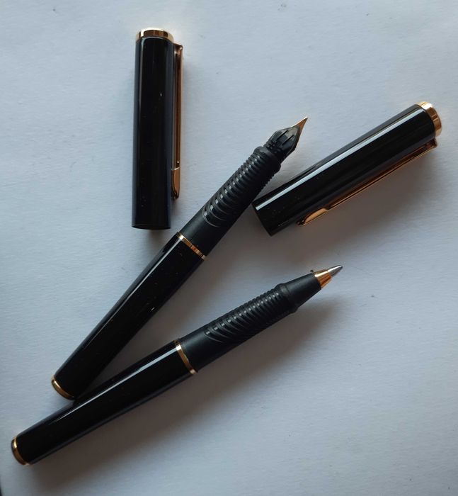 Caneta de tinta permanente e caneta rollerball da Sheaffer