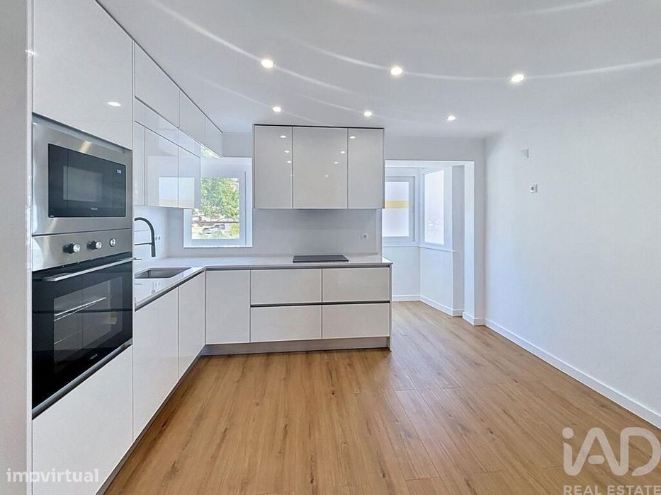Apartamento T2 em Alto do Seixalinho, Santo André e Verderena de 63,24