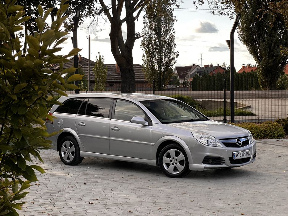 Продам Opel Vectra рест 2007 1.9 д