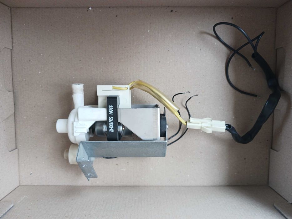 vendo bombas de condensados para cassete de AC