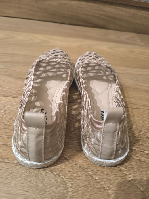Espadryle ażurowe kwiatki