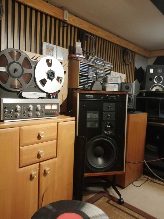 Magnetofon szpulowy Revox B 77 mk2.