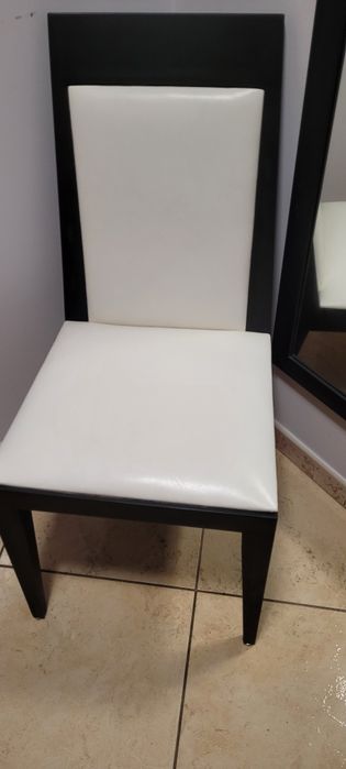 Krzeslo drewniane ekskluzywne .33 szt  Skóra naturalna