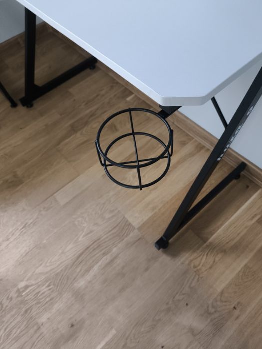 Biurko narożne białe