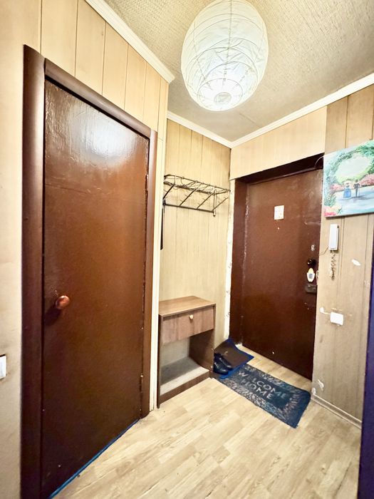 Продаж 2к на  пр. О. Поля. вул.Вакуленчука.
