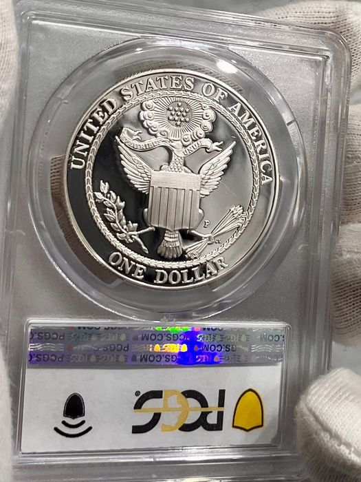 Долар 2008р. Р. США  Білоголовий орлан. СРІБЛО. ПРУФ Слаб PCGS, PR69