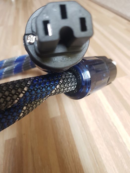 Kabel zasilający audio Oyaide 1.5m