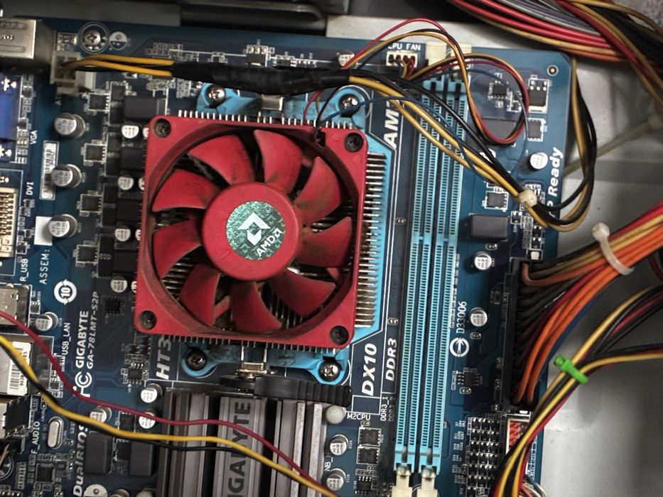 Komputer PC AMD FX | Nvidia GT | baza