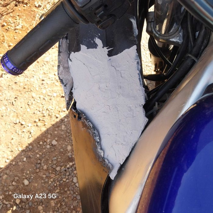 Moto yamaha thunderace 1000