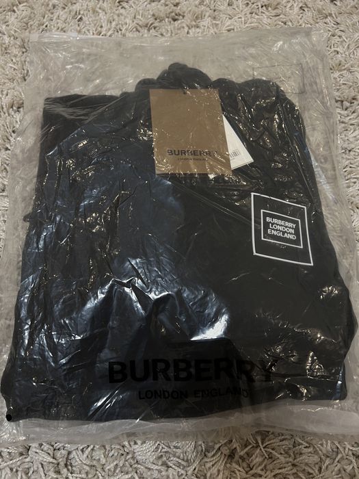 Burberry off white худі