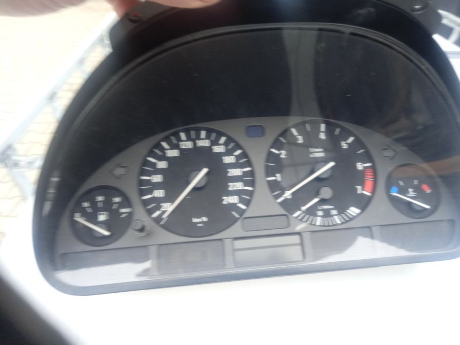 Zegar Europa sprawny bmw e39 manual