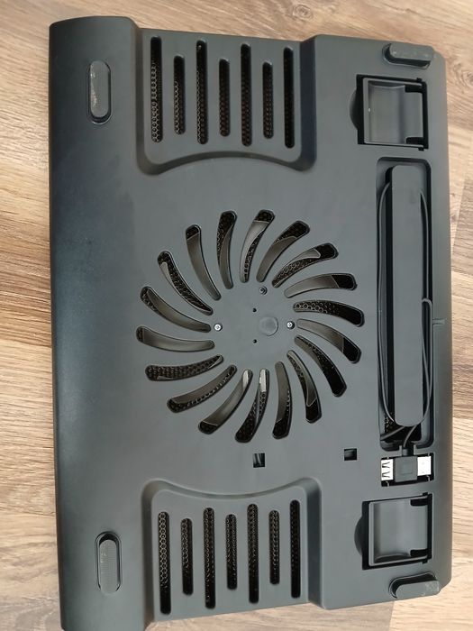 Podstawka pod laptopa