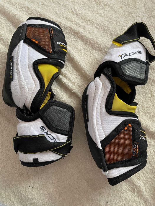 CCM Tacks 4052 хоккейные нагрудник и налокотники подростковые