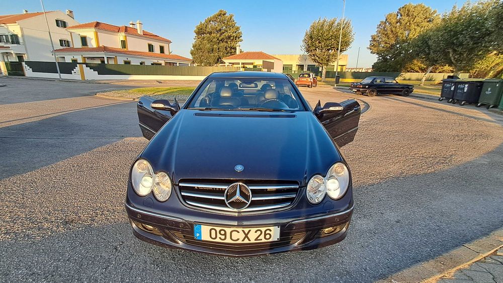 Mercedes-Benz CLK 220 Cdi - Impecável como novo