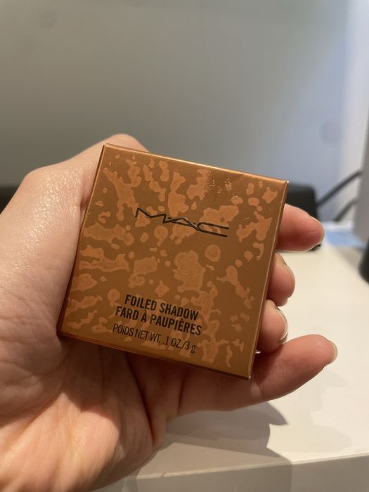 Cień do powiek MAC ładny blyszczacy trwaly