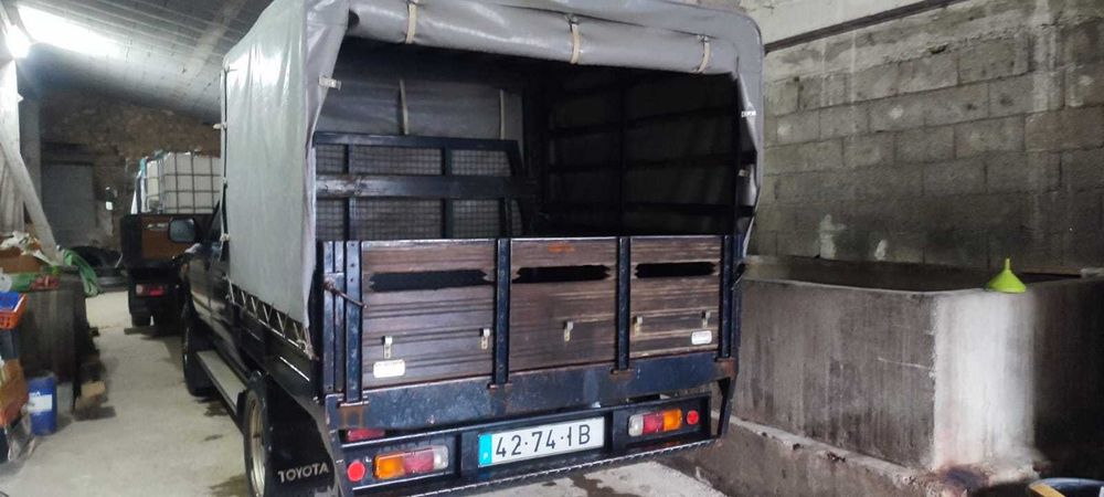 Toyota Hilux 4x4 2.4 Diesel