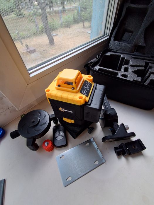 Лазерний рівень 4d лазерный уровень