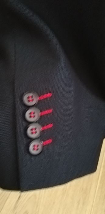 Garnitur męski z obszyciami