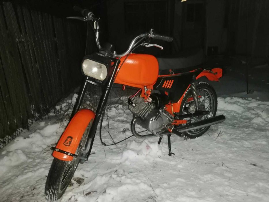 Продам мопед Карпати