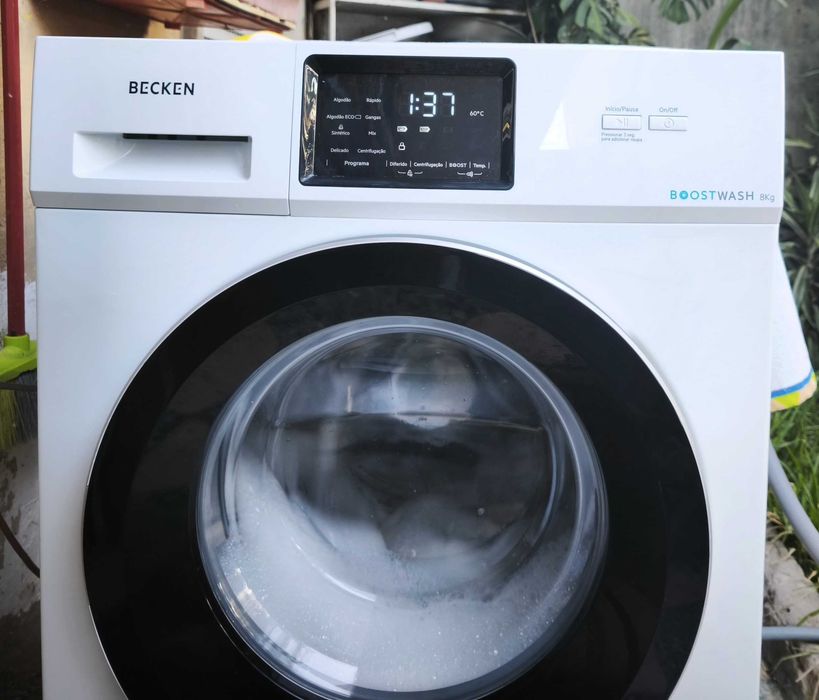 Máquina de lavar roupa Becken A+ (entrega)