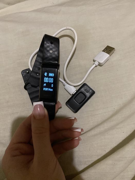 смарт годинник HUAWEI color band A2
