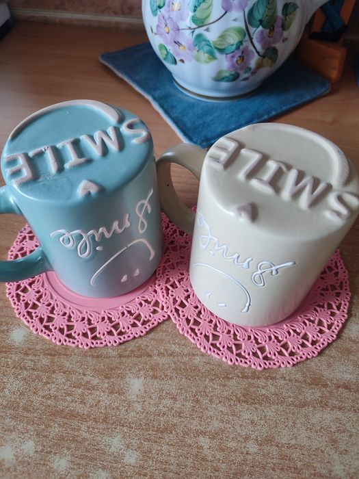 Чашки с блюдцами,сервиз кофейный,соусницы