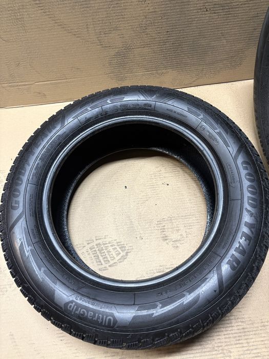 2x 215/60R16 99H GOODYEAR ULTRAGRIP Performance 3 opony zimowe XL 3PMSF M+S 2024r Demo