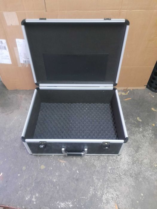 Walizka Case Kufer Skrzynia aluminiowa