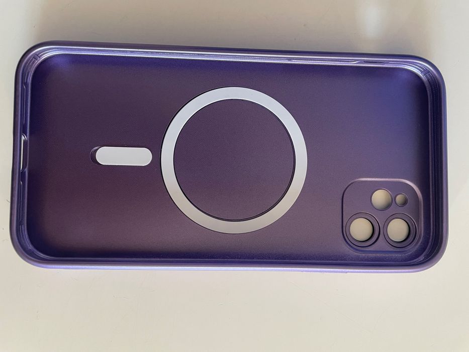 Etui / case iPhone 11/ nowy / fioletowe