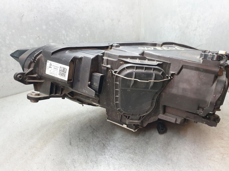 Ótica / farol direita VOLKSWAGEN Golf Sportsvan (AM1)