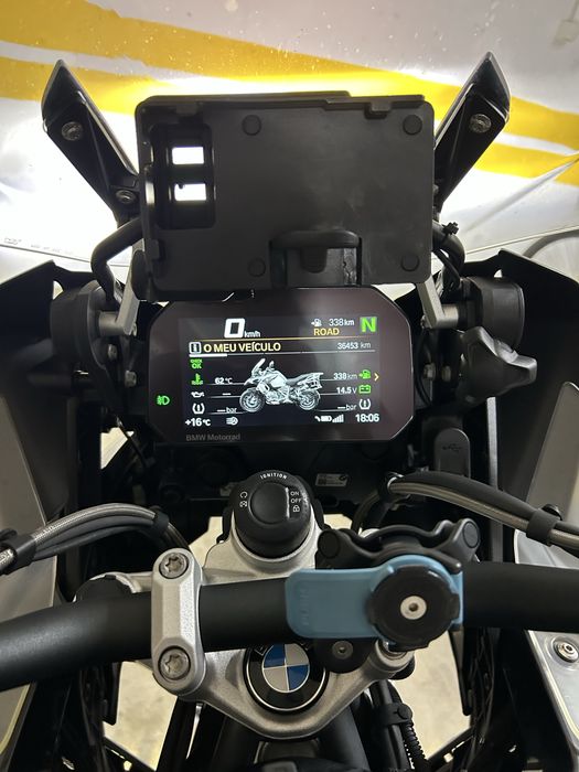 BMW R1250GSA Triple Black