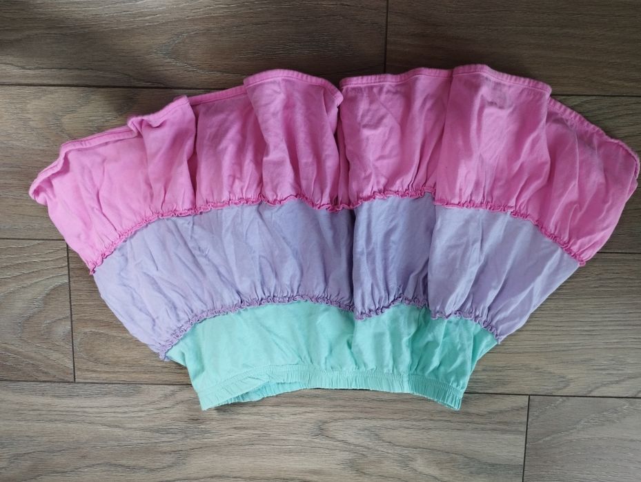 Spódnica rozmiar 140