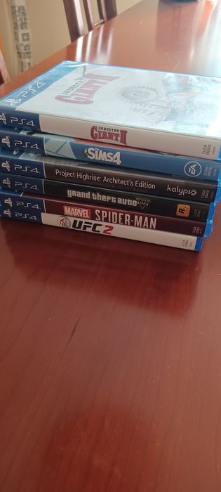 Jogos ps4 impecáveis