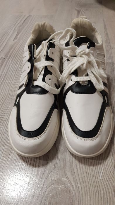 Sneakersy 41 białe