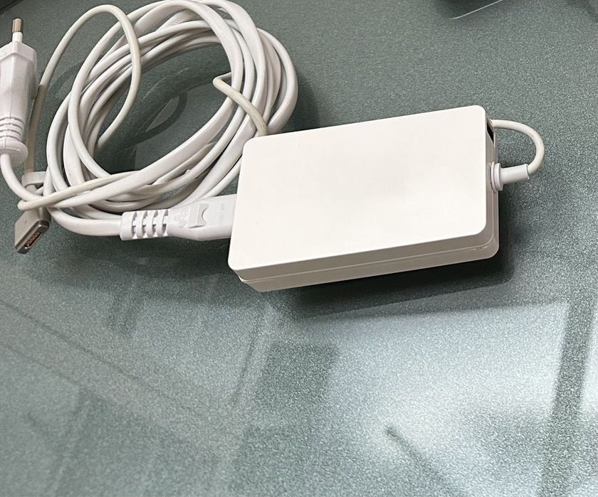 Macbook PRO 13 256Gb ssd