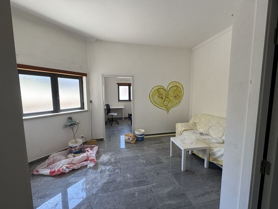 T1+1 for Sale - Av. Beato Nuno 62, 2495-401 Fatima