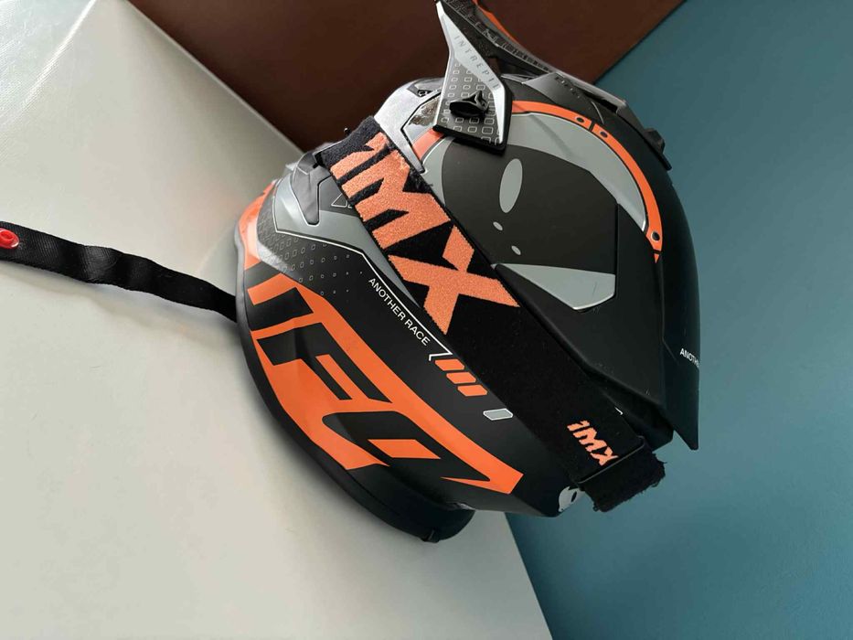 Kask UFO motocross