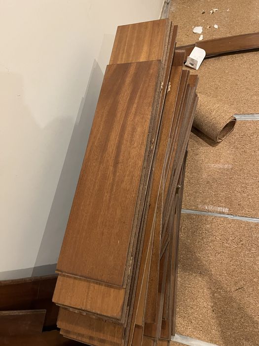 40m2 Chão Madeira em ótimo estado