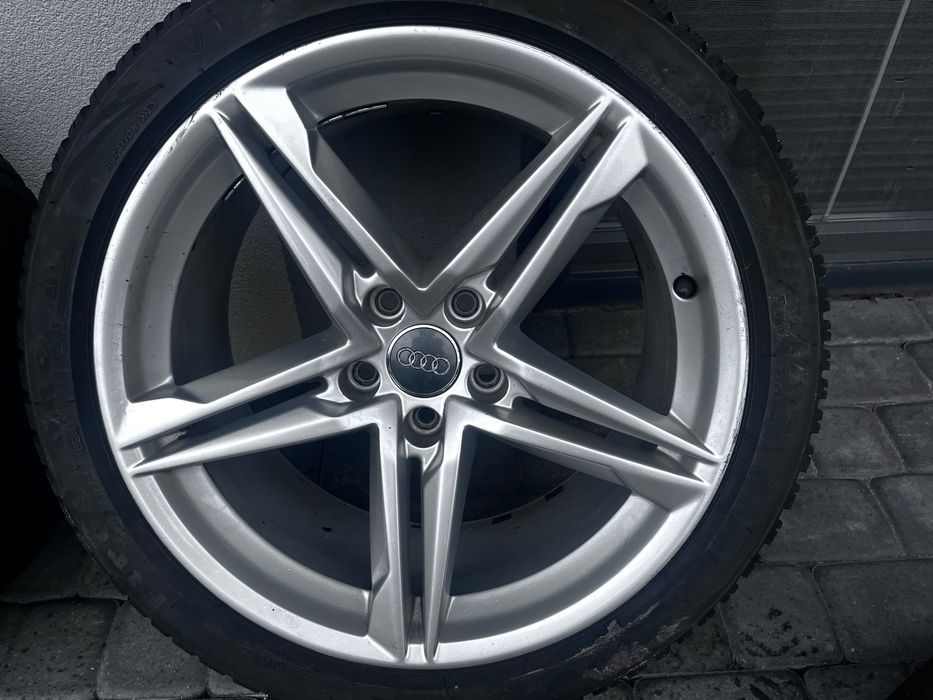 Oryginalny komplet kół aluminiowych Audi