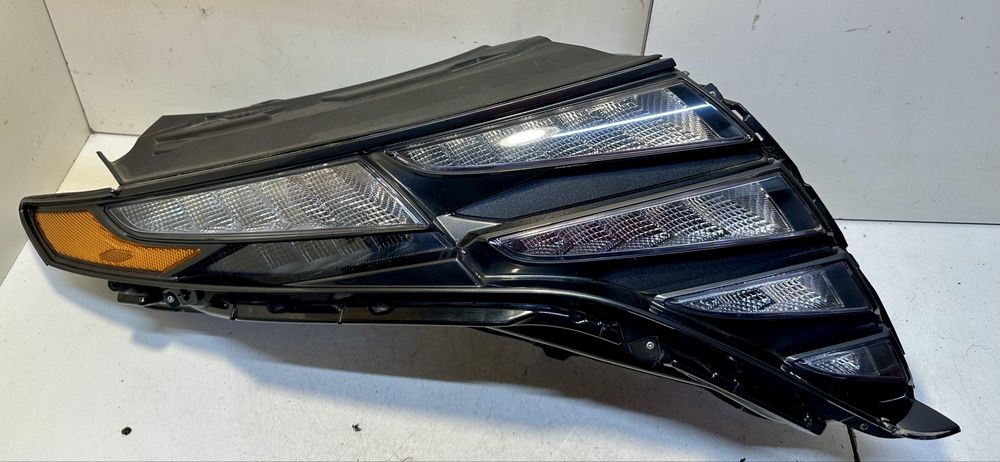 фара правая Hyundai Tucson USA LED 2022 2023 2024 92208N9160